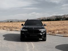 Фото авто BMW X7