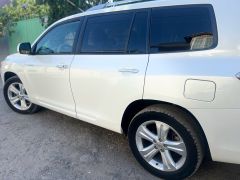 Фото авто Toyota Highlander