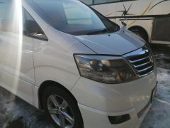 Photo of the vehicle Toyota Alphard