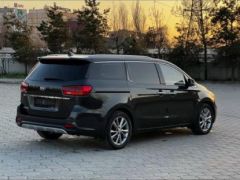 Фото авто Kia Carnival