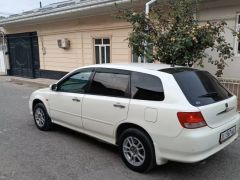 Сүрөт унаа Honda Avancier