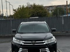 Фото авто Toyota Highlander