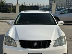 Сүрөт унаа Toyota Crown