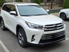 Сүрөт унаа Toyota Highlander