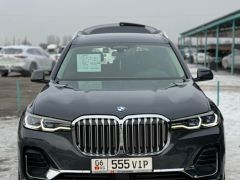 Сүрөт унаа BMW X7