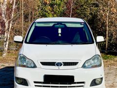 Photo of the vehicle Toyota Ipsum