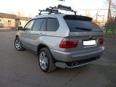 Photo of the vehicle BMW X5