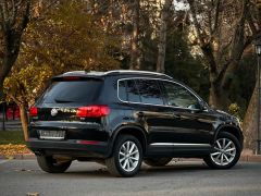 Photo of the vehicle Volkswagen Tiguan