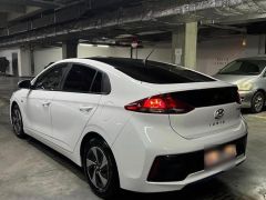 Фото авто Hyundai IONIQ