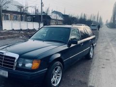 Фото авто Mercedes-Benz W124