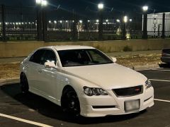 Photo of the vehicle Toyota Mark X