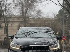 Фото авто Kia Carnival