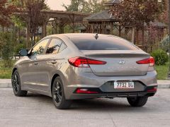 Сүрөт унаа Hyundai Elantra