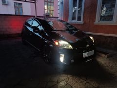 Фото авто Toyota Prius