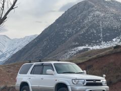 Сүрөт унаа Toyota Hilux Surf