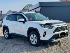 Photo of the vehicle Toyota RAV4