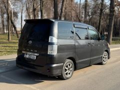 Фото авто Toyota Noah