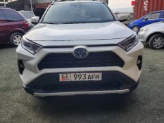 Сүрөт унаа Toyota RAV4