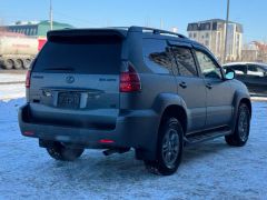 Photo of the vehicle Lexus GX