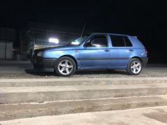 Фото авто Volkswagen Golf