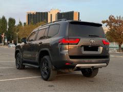 Фото авто Toyota Land Cruiser