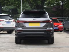 Photo of the vehicle Audi Q5 e-tron