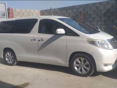 Сүрөт унаа Toyota Alphard