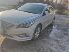 Photo of the vehicle Hyundai Sonata