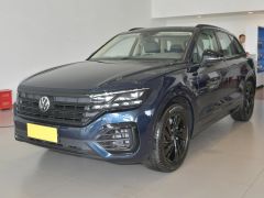 Фото авто Volkswagen Touareg