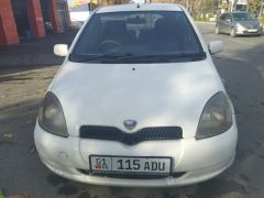 Сүрөт унаа Toyota Vitz