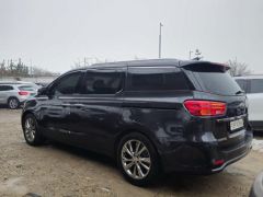 Photo of the vehicle Kia Carnival