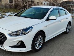 Photo of the vehicle Hyundai Sonata