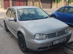 Фото авто Volkswagen Golf