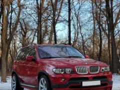 Photo of the vehicle BMW X5