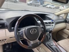 Photo of the vehicle Lexus RX