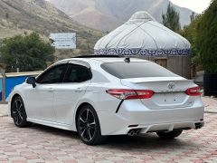 Сүрөт унаа Toyota Camry