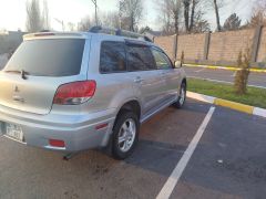 Photo of the vehicle Mitsubishi Outlander