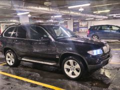 Photo of the vehicle BMW X5