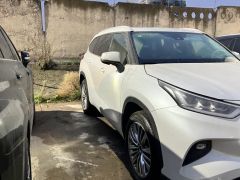 Сүрөт унаа Toyota Highlander