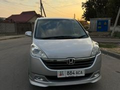 Фото авто Honda Stepwgn