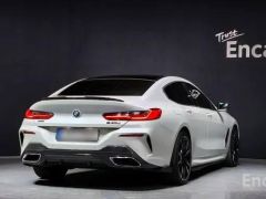 Сүрөт унаа BMW 8 серия