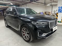 Фото авто BMW X7