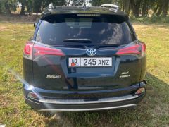 Сүрөт унаа Toyota RAV4