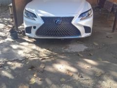 Сүрөт унаа Lexus LS