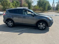 Сүрөт унаа Toyota RAV4