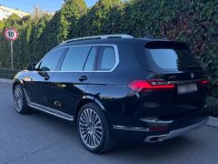 Фото авто BMW X7