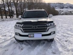 Photo of the vehicle Toyota Land Cruiser