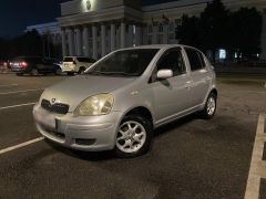 Photo of the vehicle Toyota Vitz