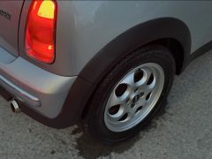 Photo of the vehicle MINI Hatch