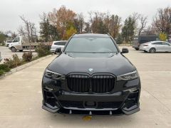 Фото авто BMW X7